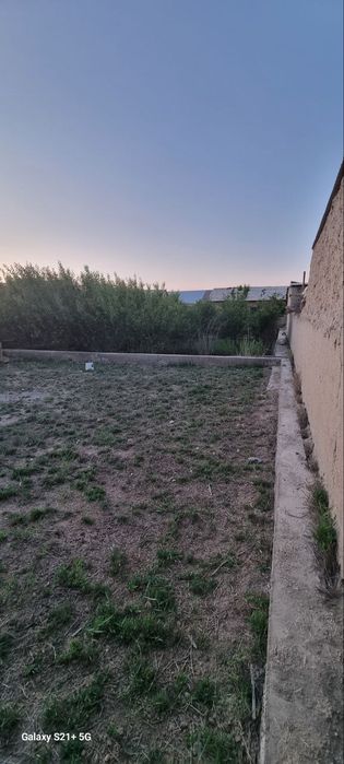 Uy turar joy Buxoro viloyat vobkent tumanida 12 sotiq