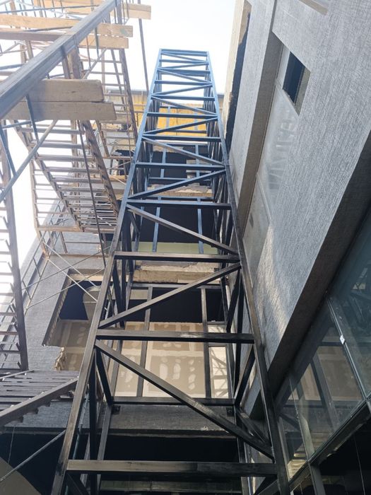 Lift uchun metallokonstruktsiy