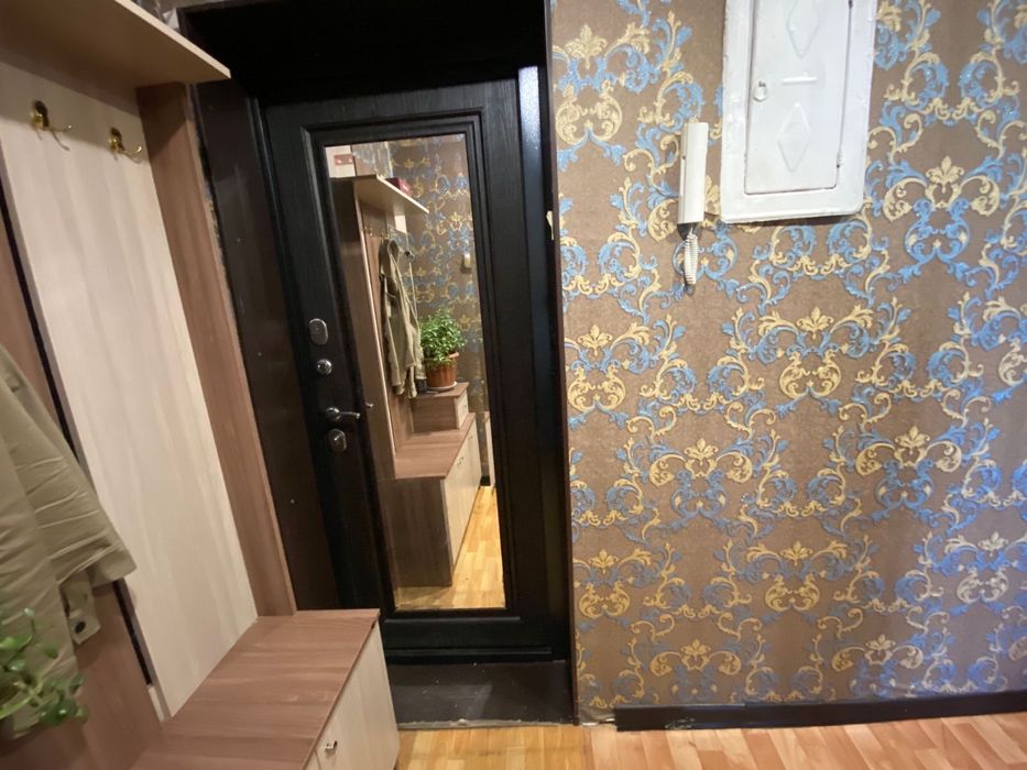 Продаю трешку по цене двушки