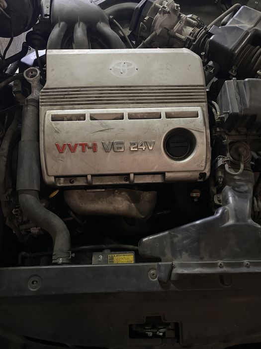 Двигатель на Lexus ES300