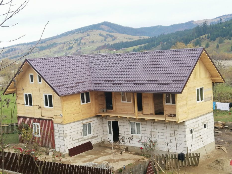 Oferim consultanță gratuită firmă pentru montaj acoperișuri Reparatii