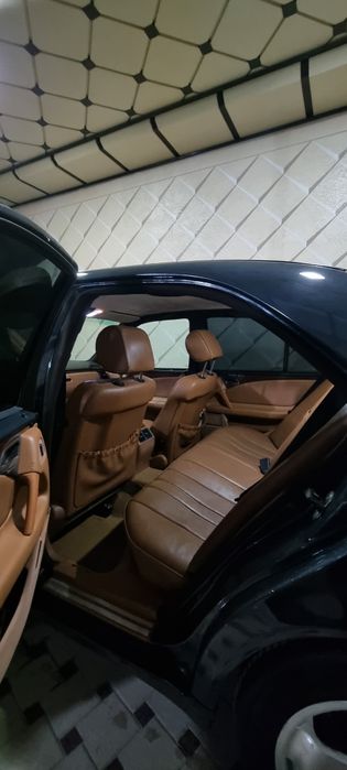 Mersedes 210 .Yili 1995