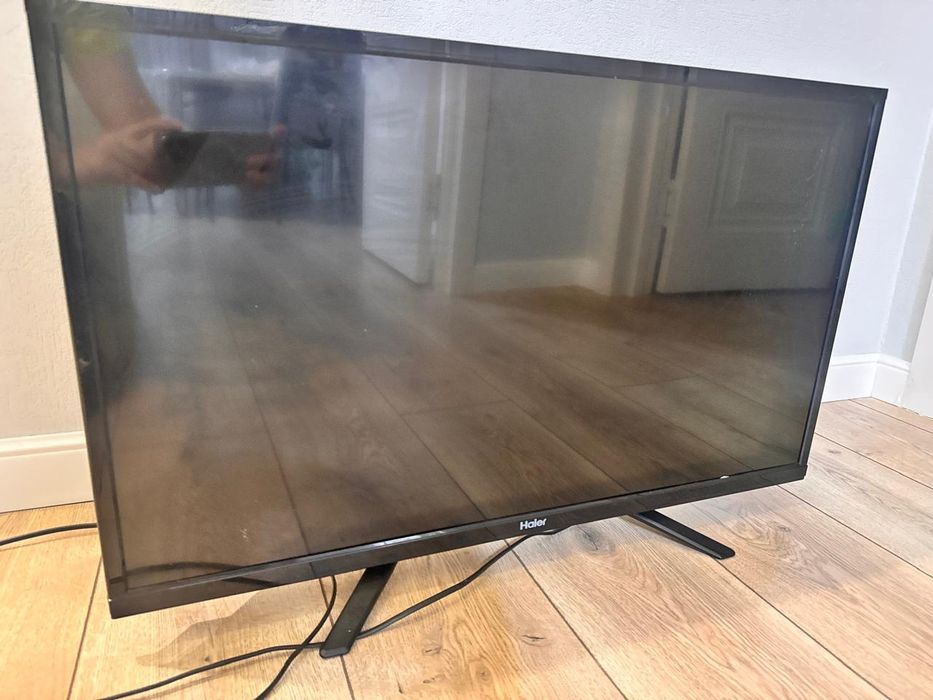 Срочно продам телевизор Haier