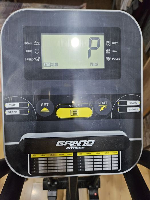 Срочно продаётся велотренажёр элипс в идеальном состоянии