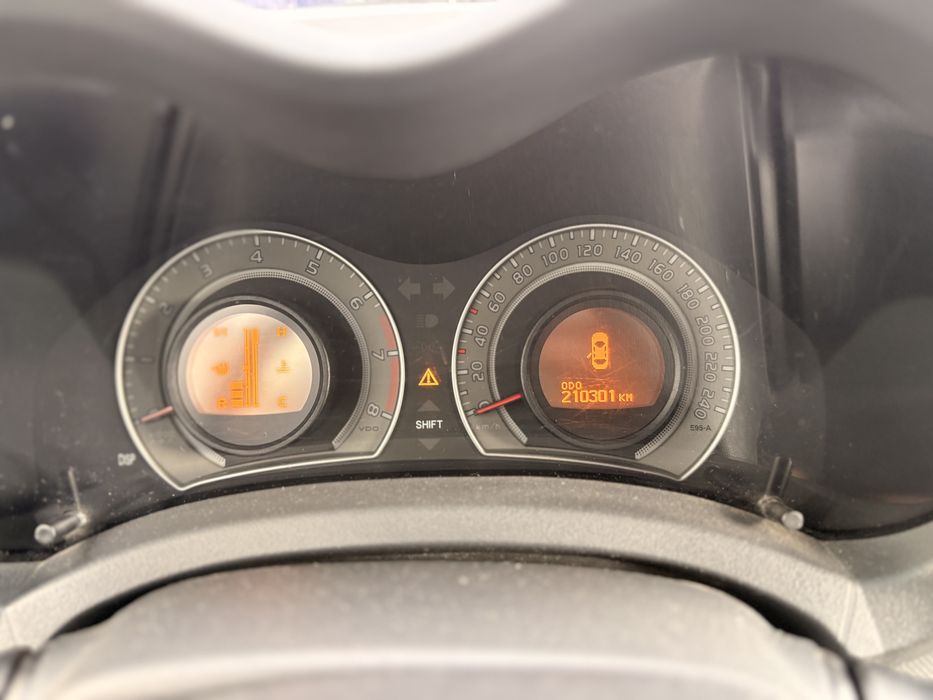 Toyota auris 2007 1.4 benzina