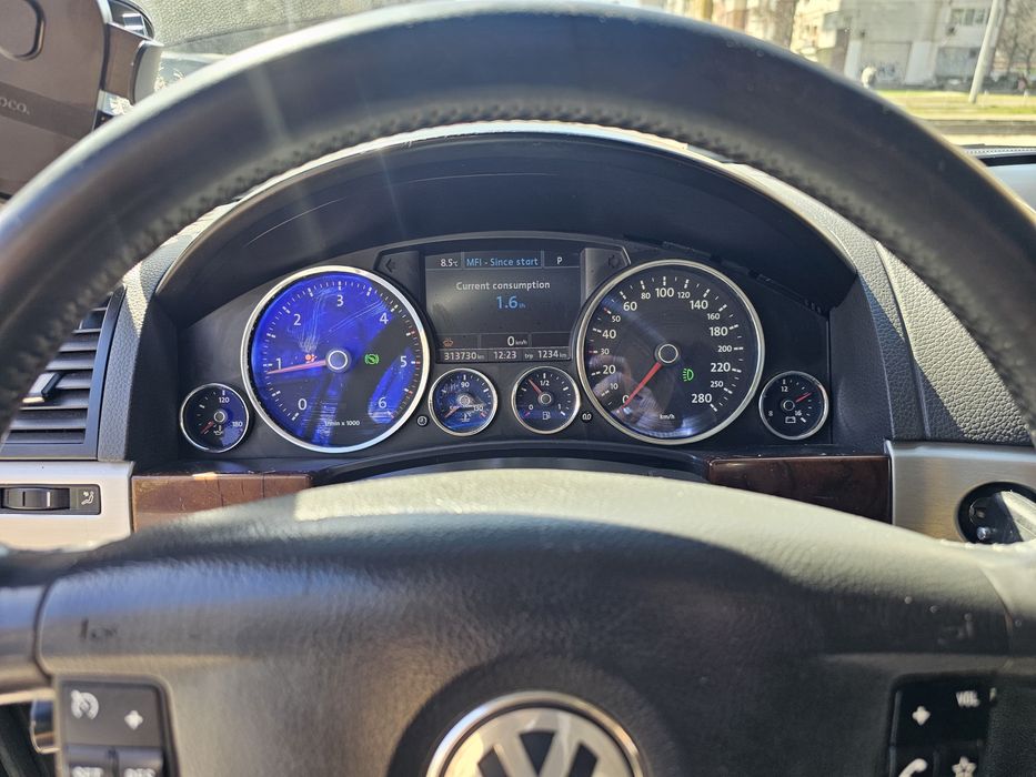 Продавам Volkswagen, модел Touareg 3.0, 2008г.