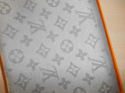 in stoc Eșarfă pentru femei Louis Vuitton 0337