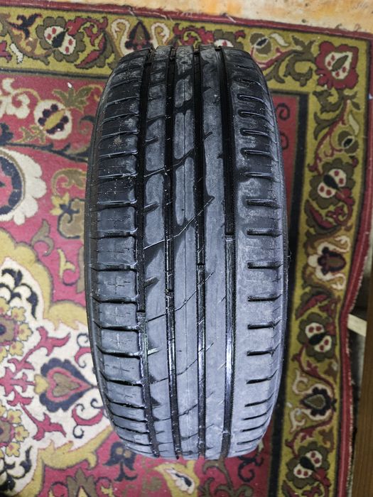 Шины летние легковые.