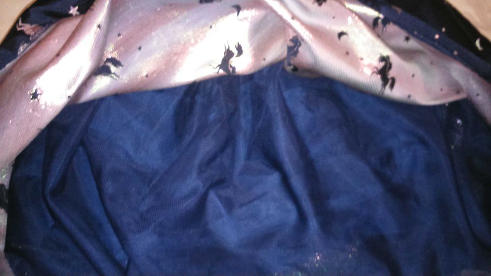 Рокля тъмносиня с кончета ,размер 140,за 9-10 годишно