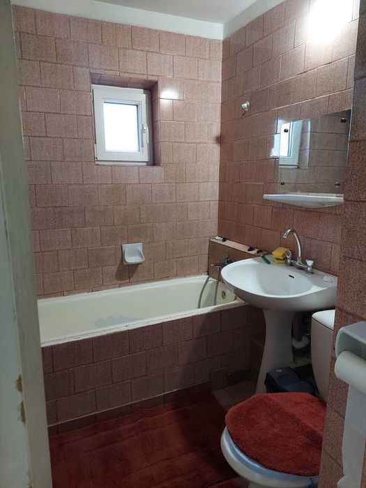 Vand apartament 2 camere, str. Termocentralei (vizavi de Kaufland)