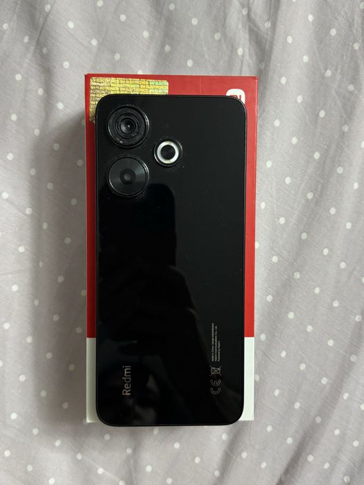 Смартфон Redmi 13, черный Б/У