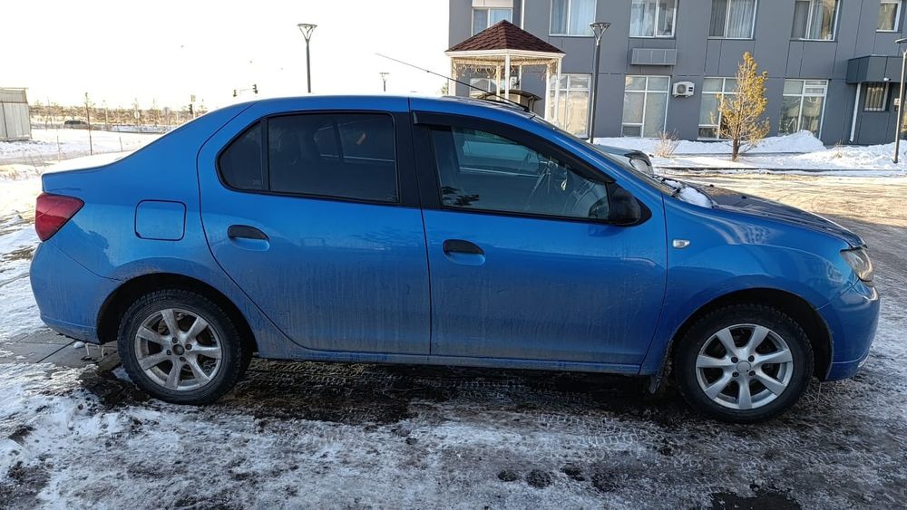 Рено логан 2/2015