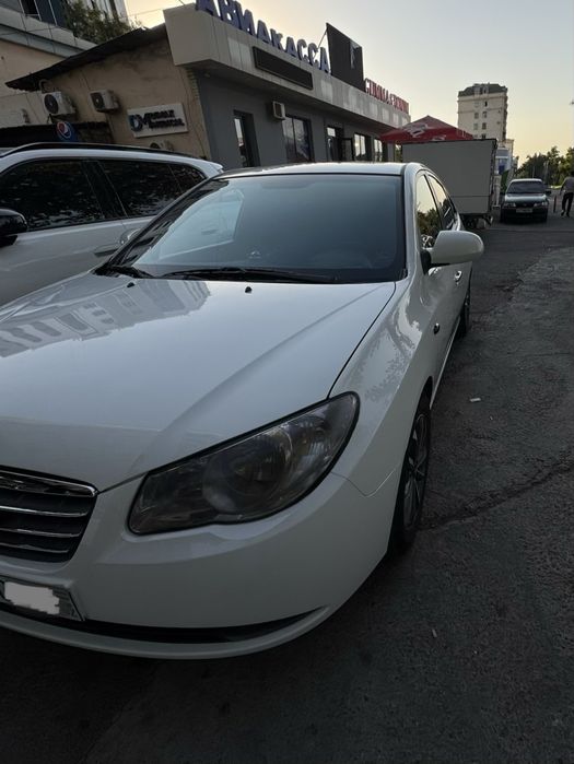Hyundai avante HD