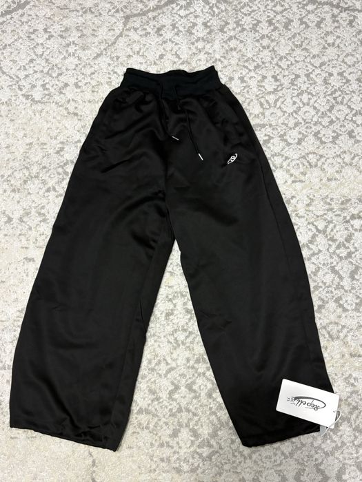 Широкие штаны Sakura,черные