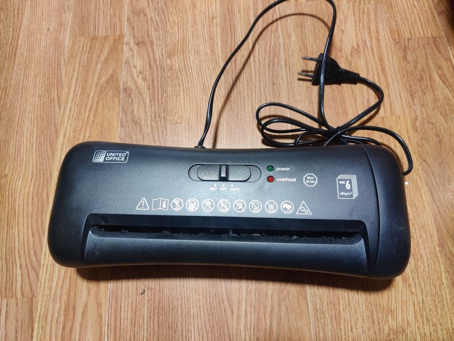 Toner laser si Distrugator de hartie