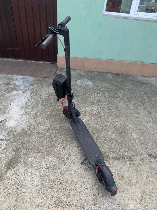 Xiaomi pro 2 folosita 3 ani