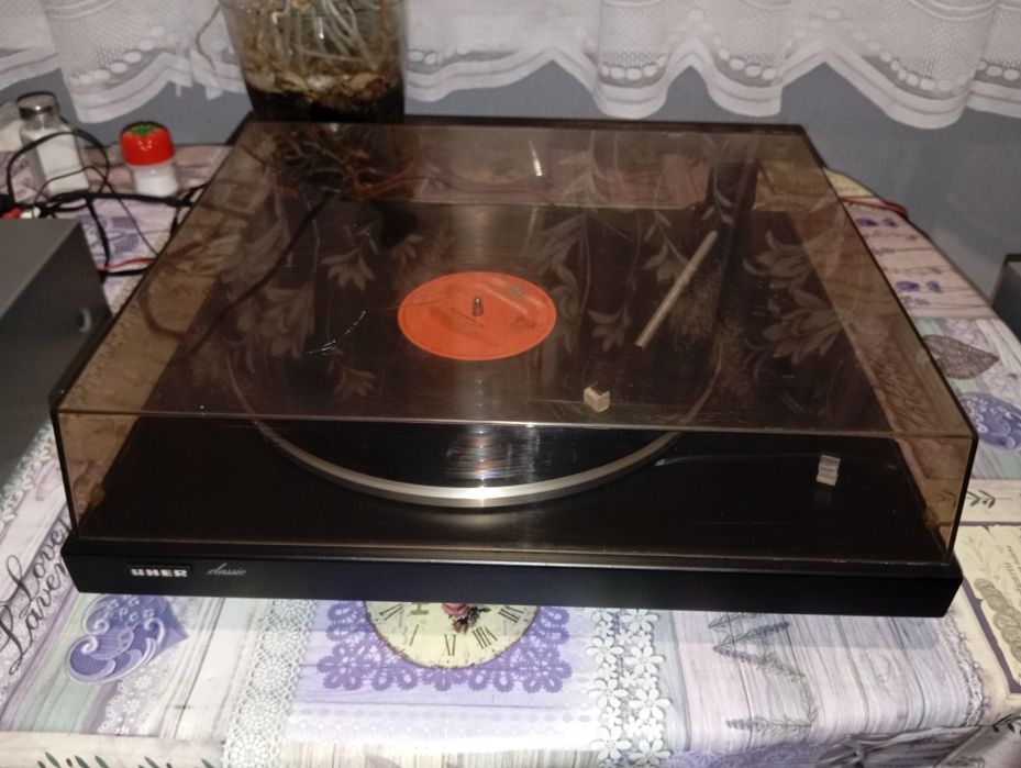 Грамофон Uher VTT222