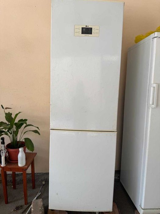 Продам холодильник б/у