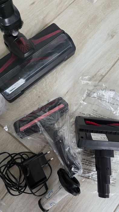 Aspirator vertical fara fir Rowenta X-Force Flex 9.60 Animal Care RH20