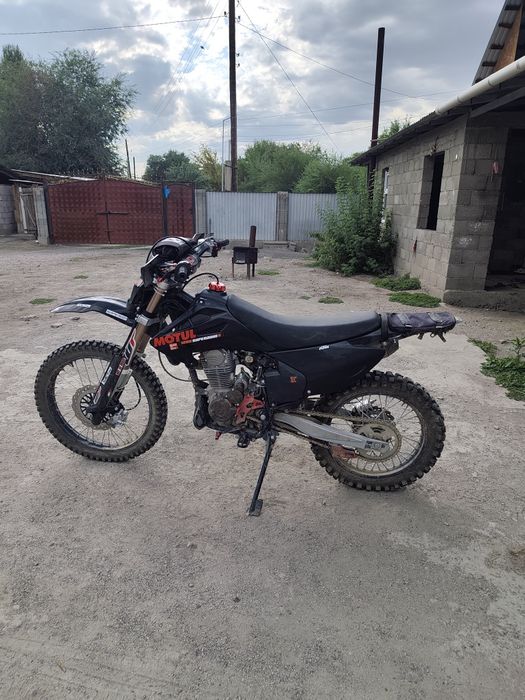 Продам эндуро мотоцыкл Sucmss 06 250