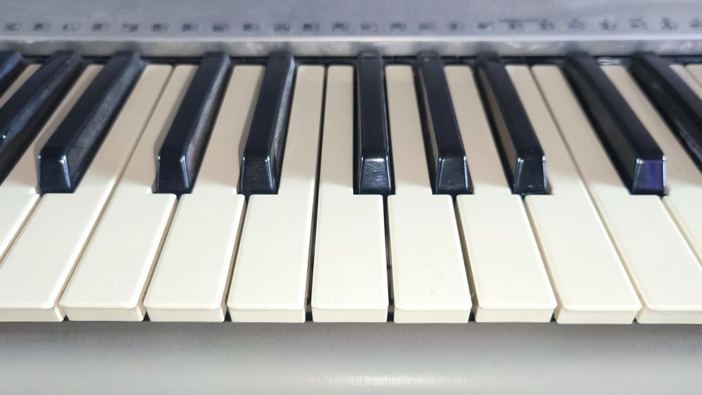 Синтезатор yamaha