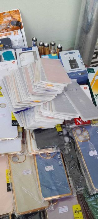 Телефон аксессуарлари сотилади, оптом