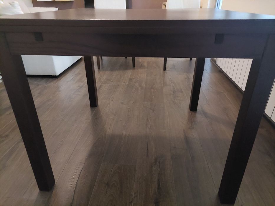 Трапезна маса - разгъваема