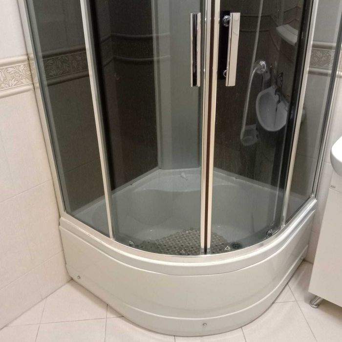 Продается Душевая кабина