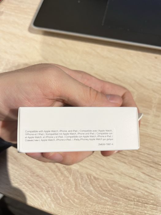 Адаптер на 20w оригинал