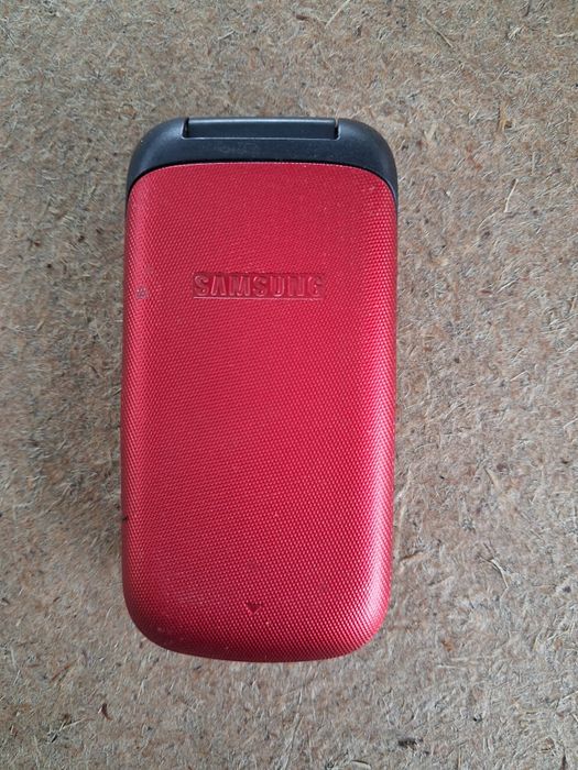 Samsung  GT-E1190