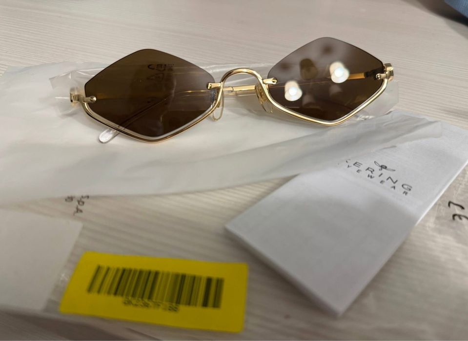 Vand ochelari de soare  Gucci dama