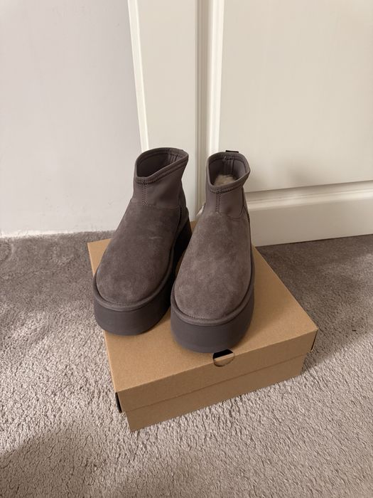 UGG classic mini dipper