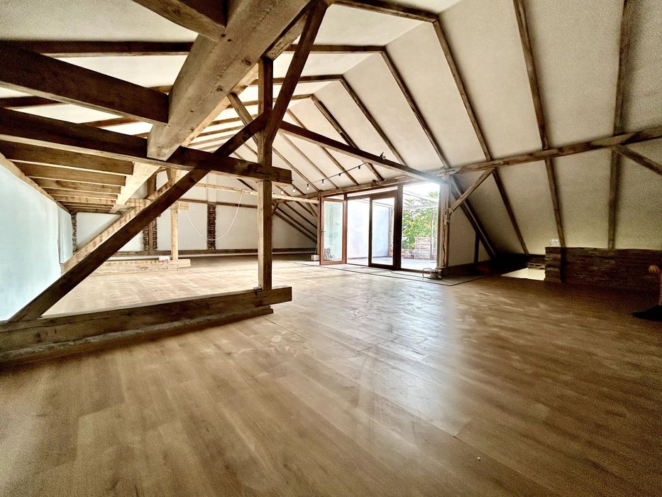 Casă 10 Camere - D+P+E+M • 580 mp utili Direct Proprietar ULTRACENTRAL