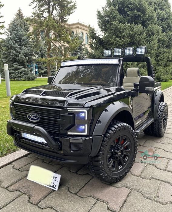 Детские машины на пульте