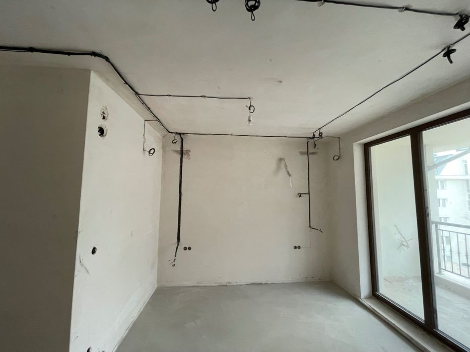 Електромонтажни услуги. Електроинсталации. Електротехник.