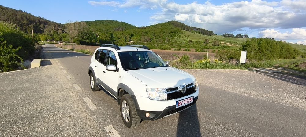 Dacia Duster 1.6 Benzina  2012