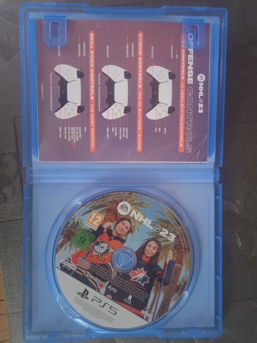 Диск с игрой NHL 23 PS5