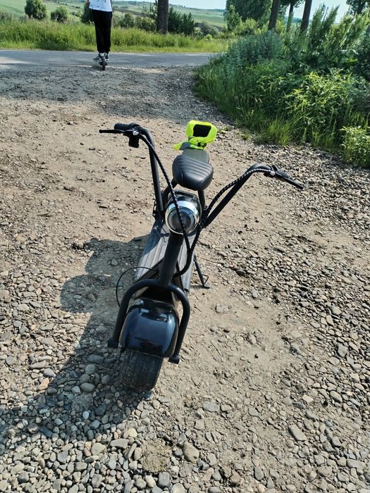 Vând scuter electric mini harley (ca  nou), preț negociabil