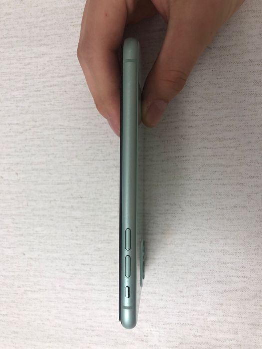 Iphone 11 (128гб) в отличном состоянии