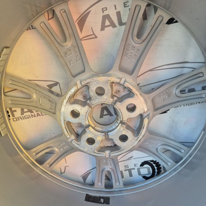 Janta Tesla Model Y 19" 9.5J ET45 5X114.3 CB64.1 1188222-00-C an 2020-