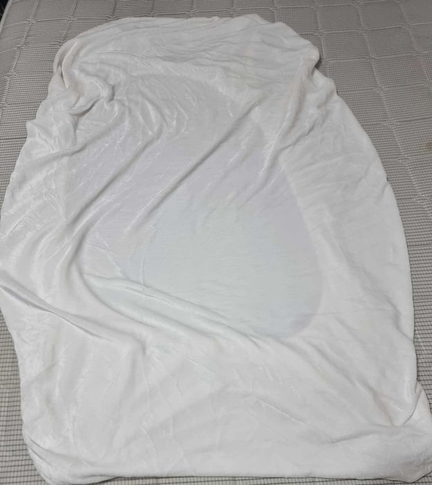 Cearsaf cu elastic 100 x 200 cm alb