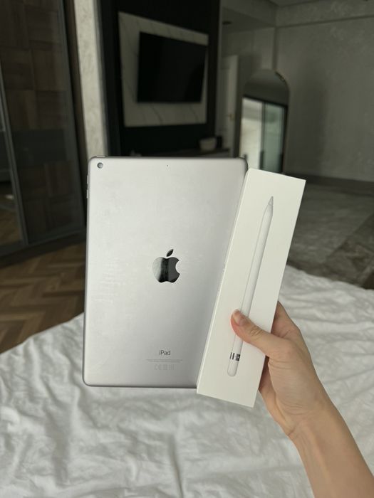 IPad 6 с Apple pencil