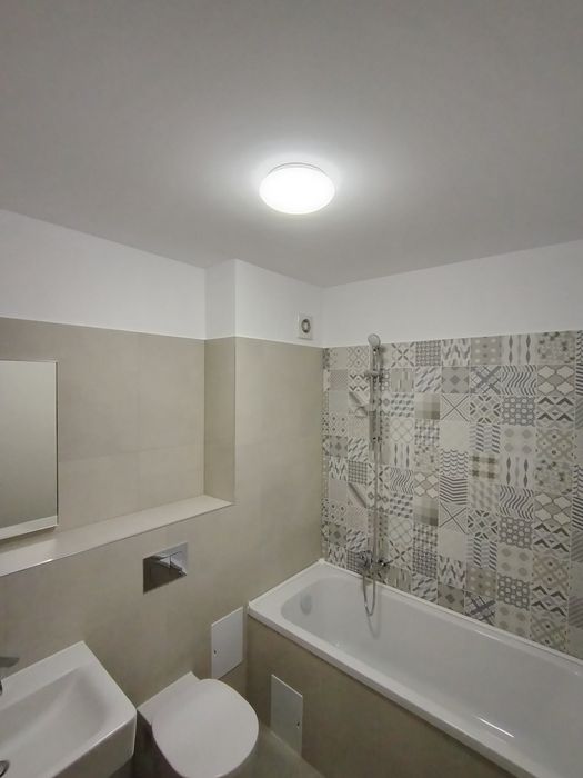 Prima inchiriere apartament 3 cam, decomandat, 2 bai, 73 mp