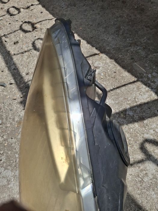 Фарове за citroen c4 grand picasso 2009