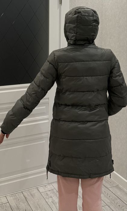 Женский зимний пуховик