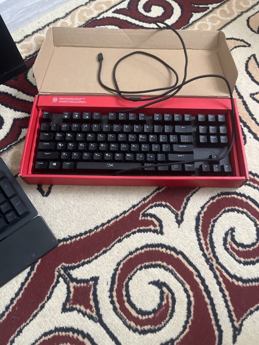 Клавиятур Logitech G213 / hp / HyperX