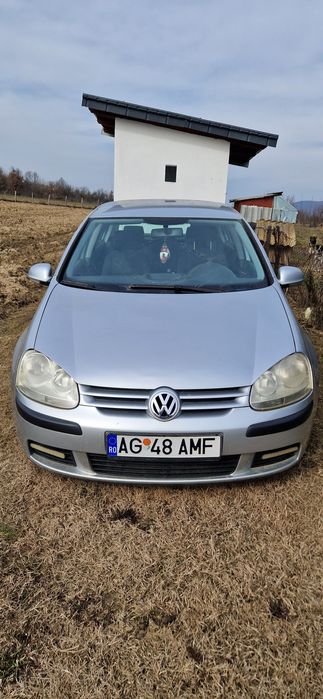 Volkswagen Golf 5-1.4 FSI