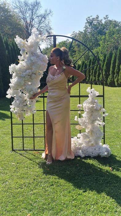 Rochie de nunta si extensii de par CADOU