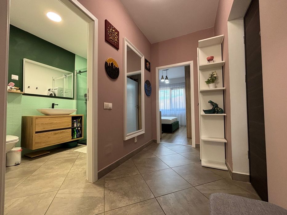 Inchiriez apartament modern Floresti-Sub Cetate-parc Poligon