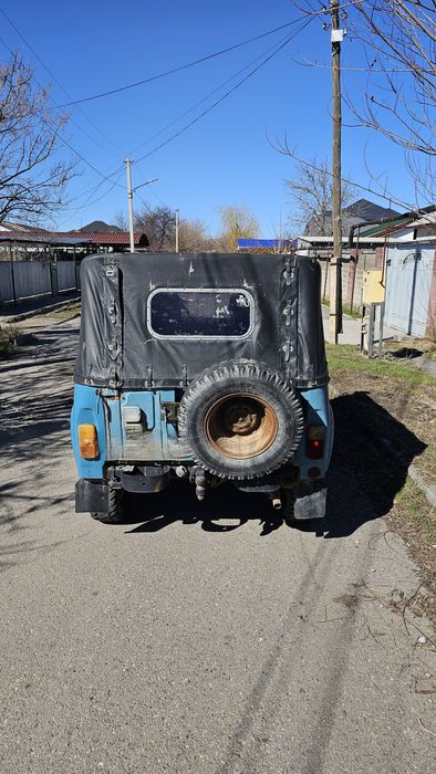 Продаётся машина УАЗ-315
